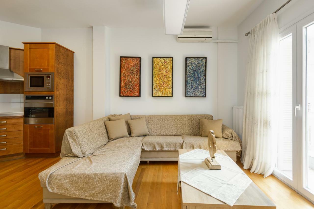 Brand-New Modern Flat In Heart Of City テッサロニキ エクステリア 写真