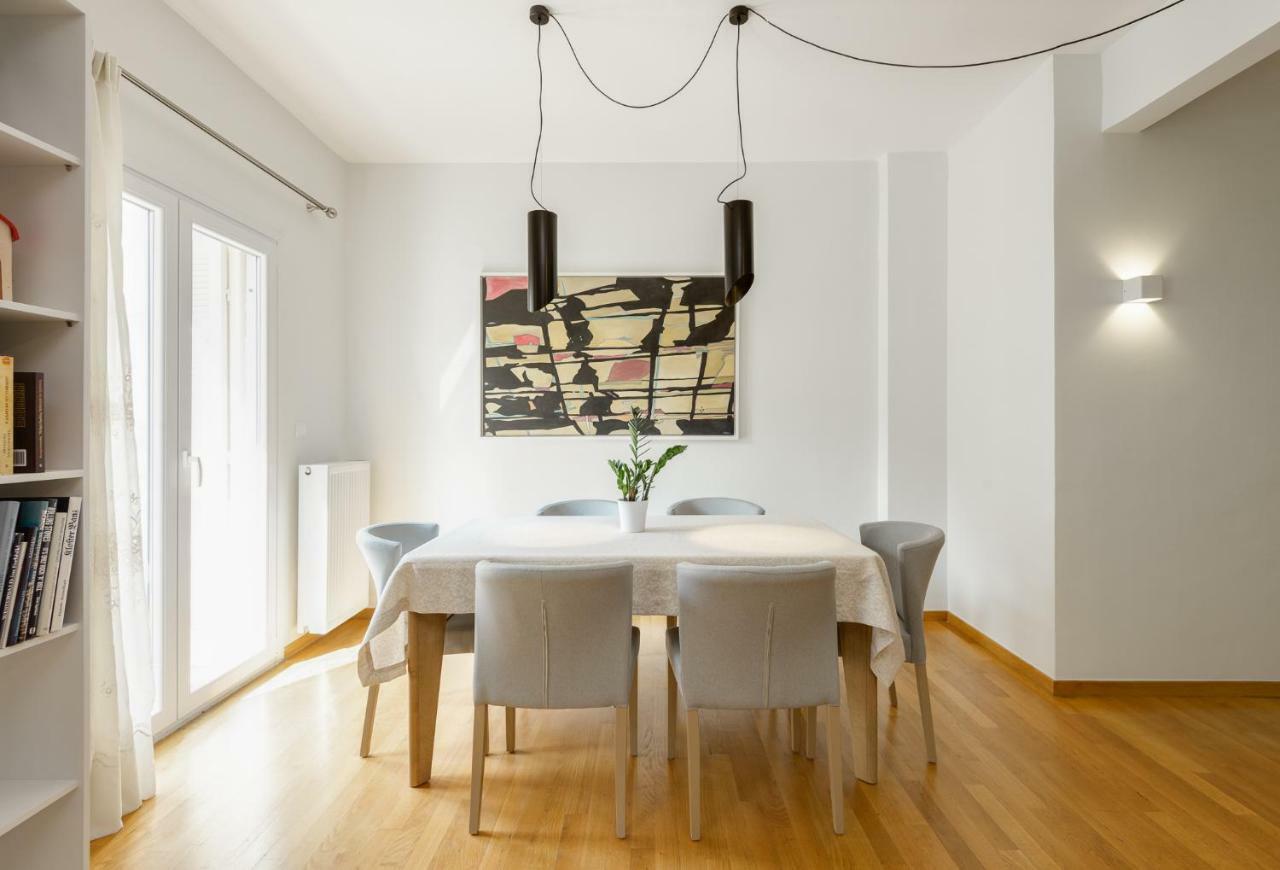 Brand-New Modern Flat In Heart Of City テッサロニキ エクステリア 写真