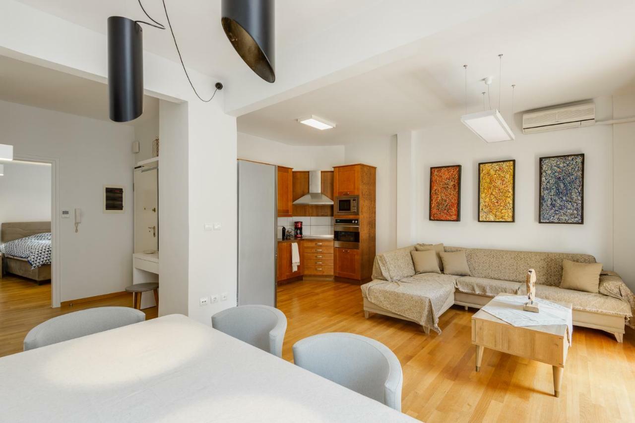 Brand-New Modern Flat In Heart Of City テッサロニキ エクステリア 写真